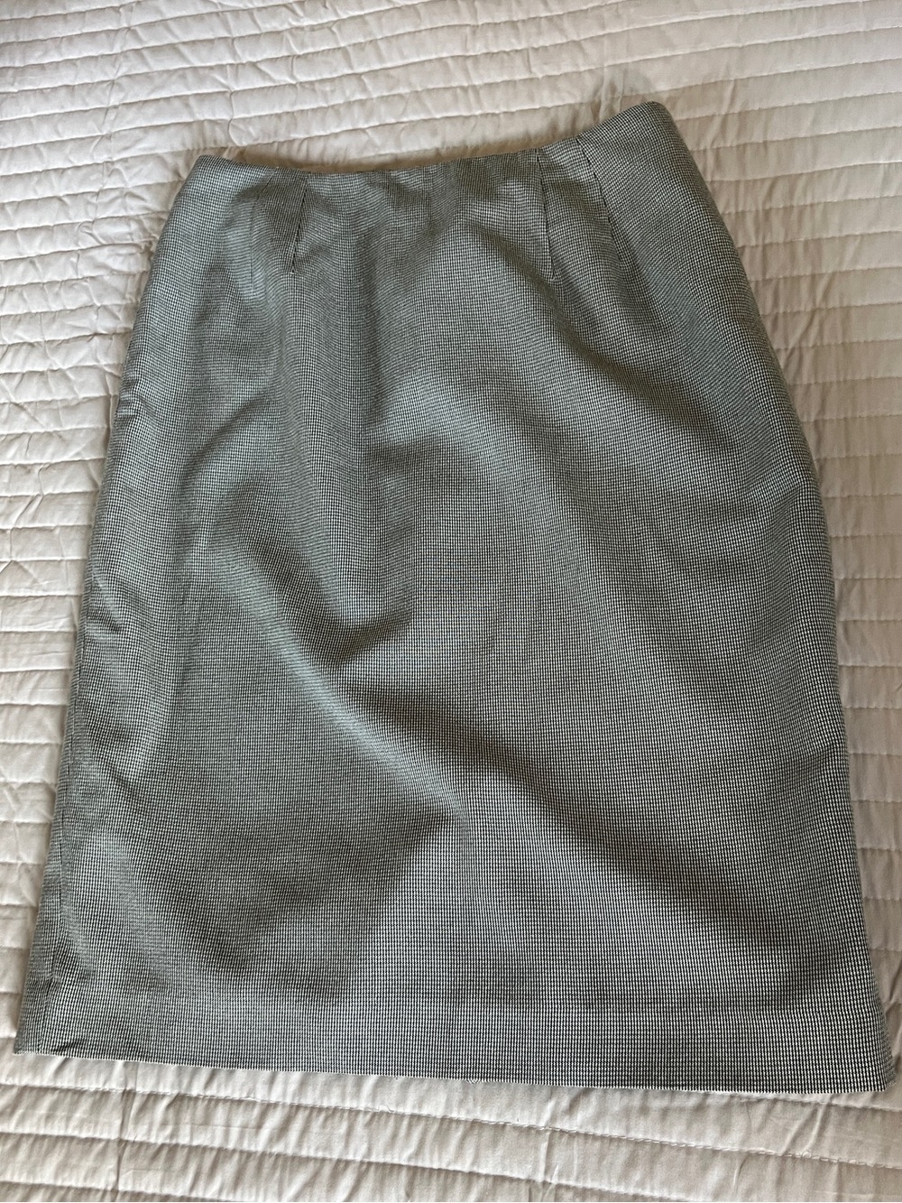 Larry Levine Classics Grey Pencil Skirt